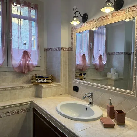 Maria Vittoria's *